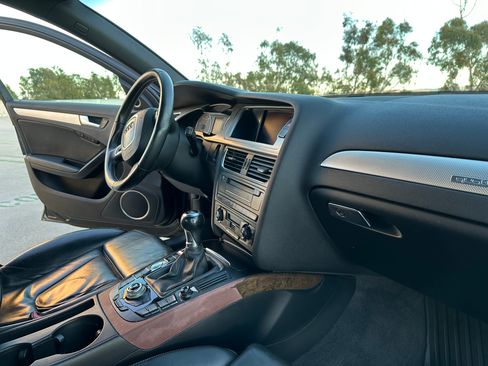 Used 2011 Audi S4 Prestige image 25