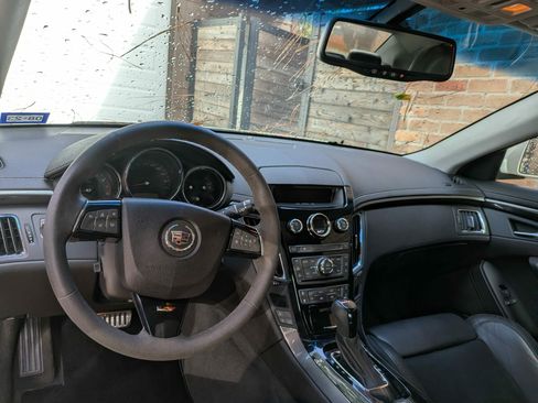 Used 2009 Cadillac CTS V image 10
