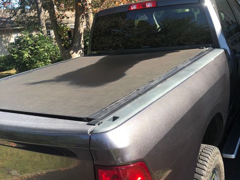 Used 2018 RAM 2500 Tradesman w/ Chrome Appearance Group image 16