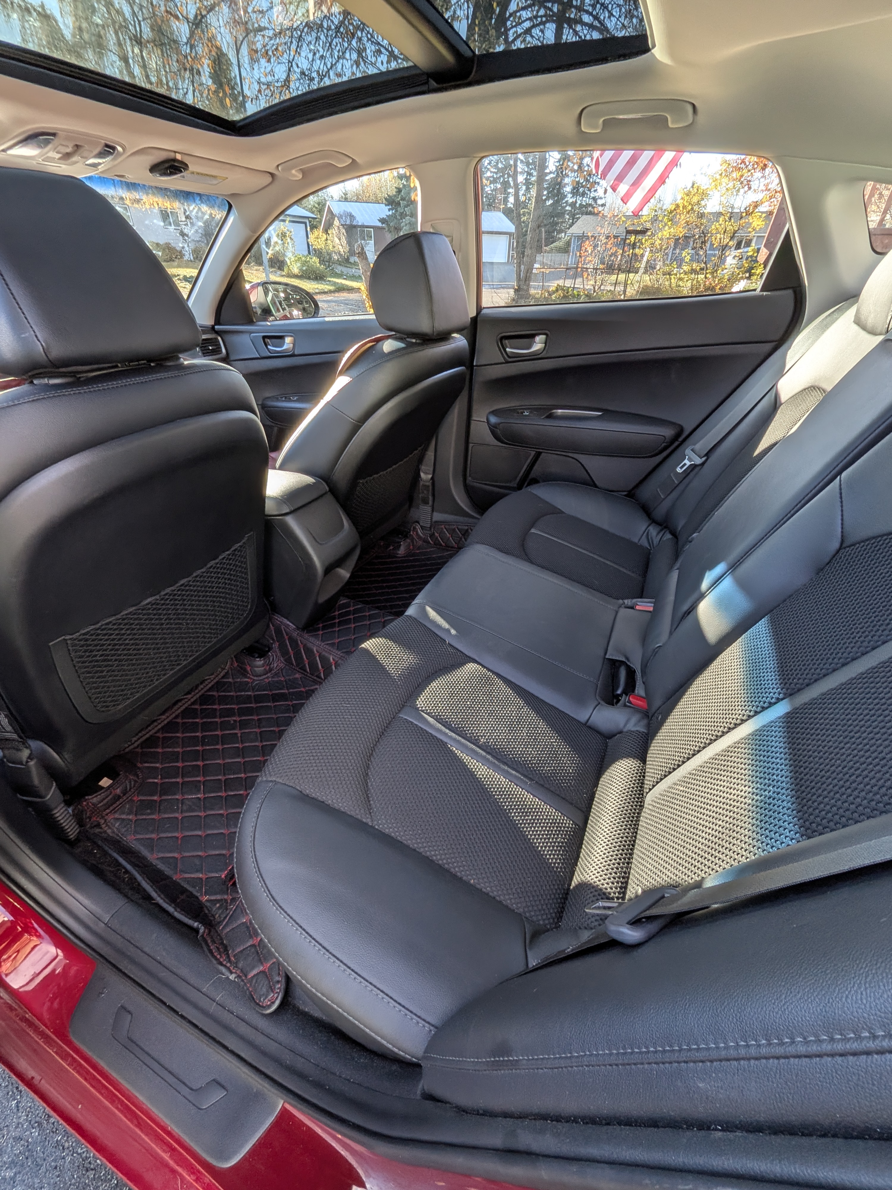 Used 2019 Kia Optima S w/ S Panoramic Sunroof Package FWD image 10