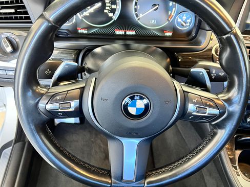 Used 2016 BMW 550i Sedan image 13