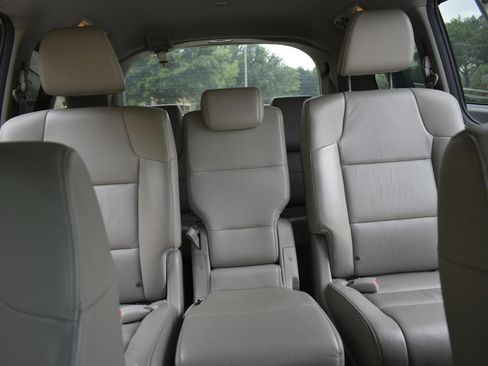 Used 2012 Honda Odyssey EX-L image 11