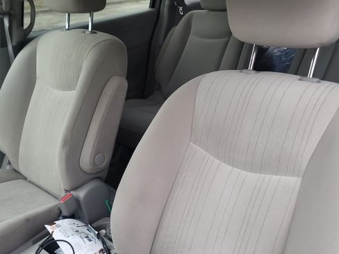 Used 2017 Nissan Quest SV FWD image 7