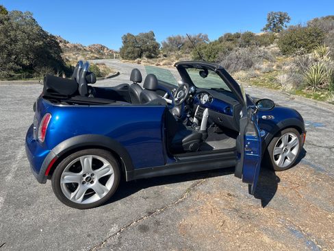Used 2007 MINI Cooper S FWD image 2
