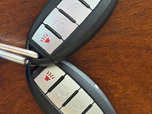 Used 2020 Nissan Rogue Sport SV w/ All-Weather Package image 12