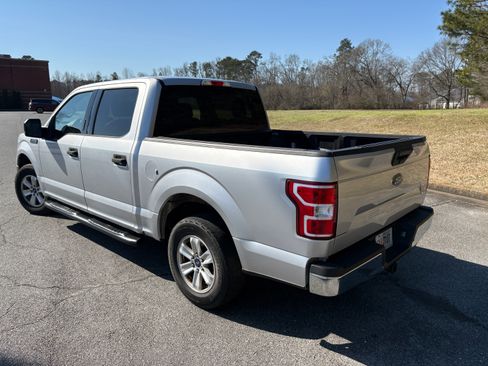 Used 2018 Ford F150 XLT image 5
