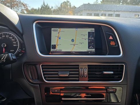 Used 2014 Audi Q5 2.0T Premium Plus AWD/4WD image 11