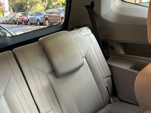 Used 2020 Volkswagen Atlas SE w/ Panoramic Sunroof Package image 10