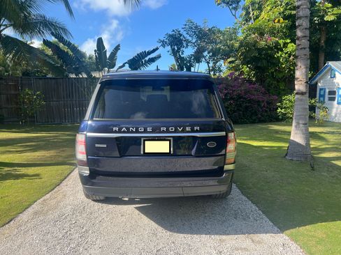 Used 2016 Land Rover Range Rover Supercharged image 13