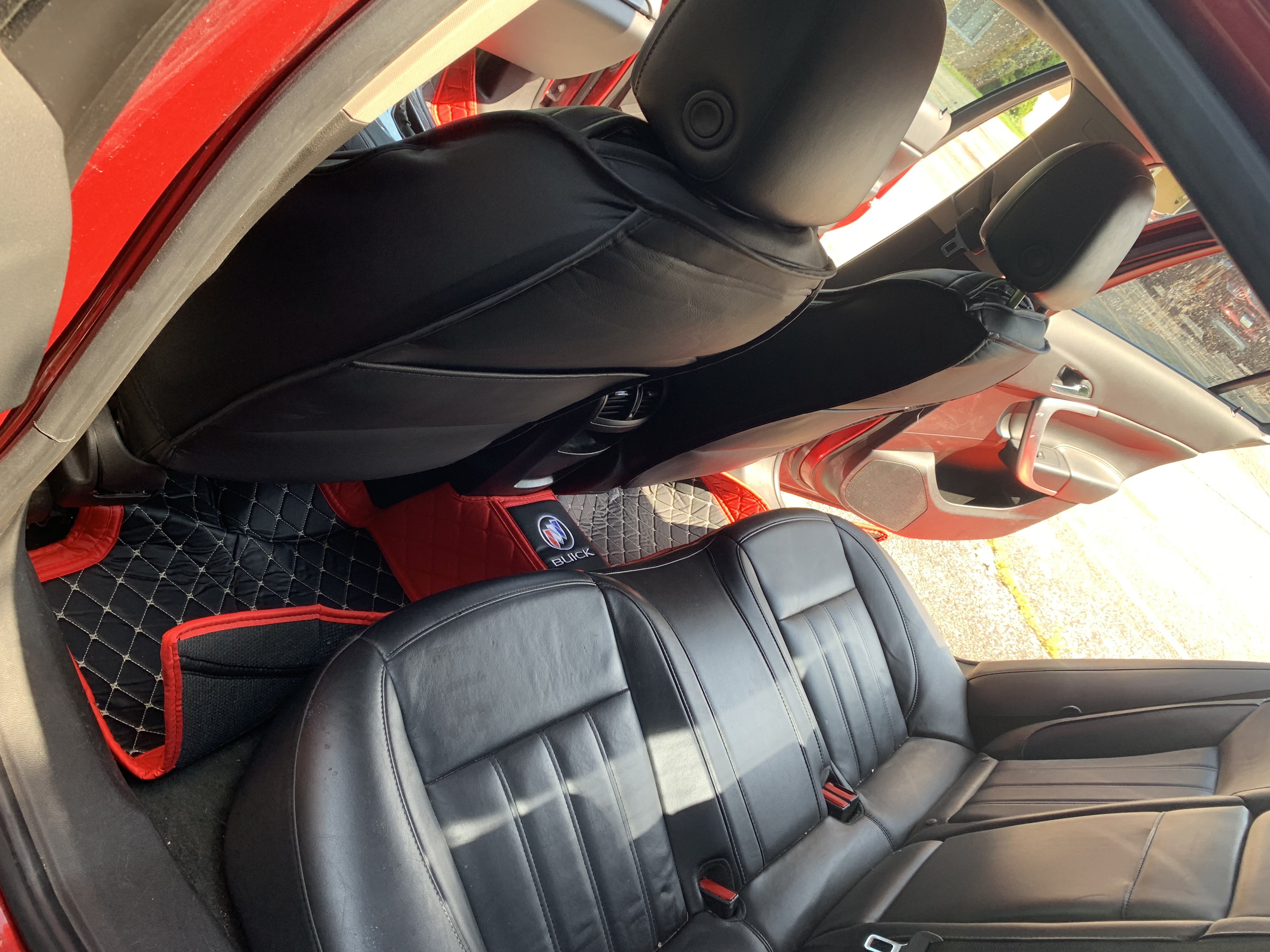 Used 2012 Buick Regal Leather FWD image 10