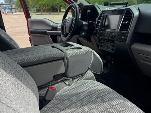 Used 2015 Ford F150 XLT w/ Equipment Group 302A Luxury AWD/4WD image 10