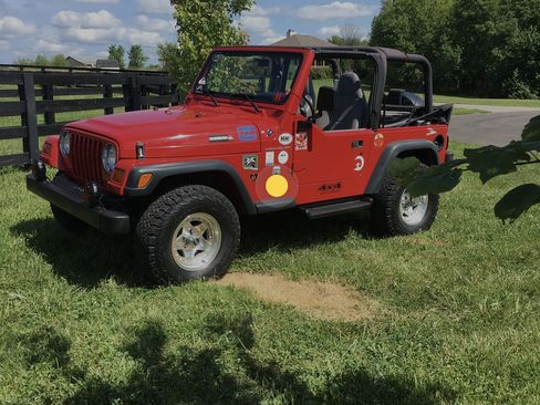 Used 1997 Jeep Wrangler SE AWD/4WD image 10