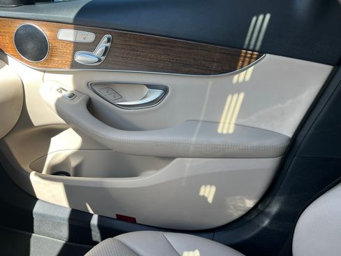 Used 2019 Mercedes-Benz C 300 C 300 Sedan 4D image 17