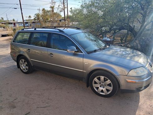 Used 2005 Volkswagen Passat GLS image 6