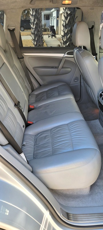 Used 2008 Porsche Cayenne Turbo AWD/4WD image 16