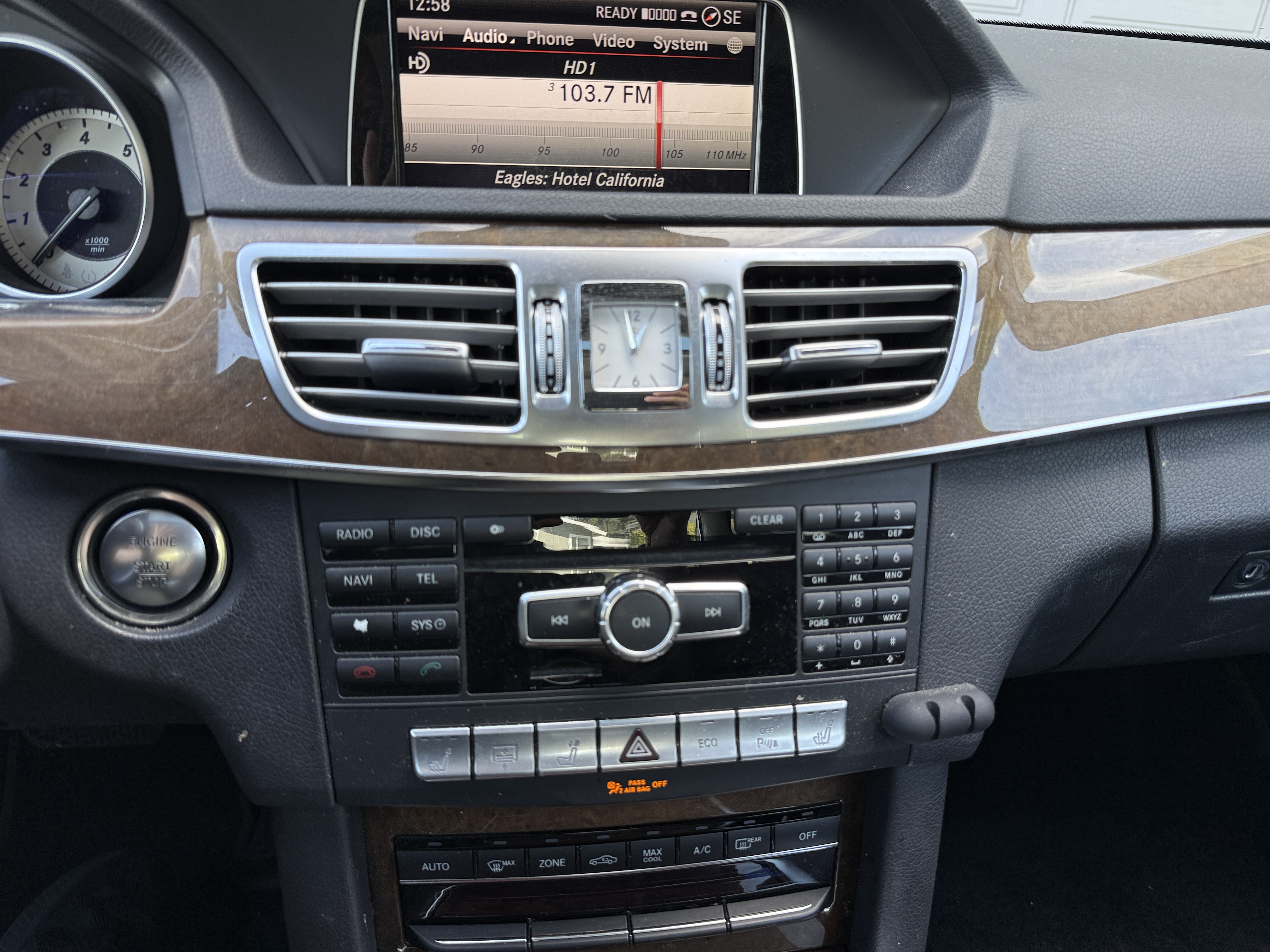 Used 2014 Mercedes-Benz E 350 Sedan image 8
