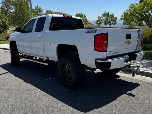 Used 2017 Chevrolet Silverado 1500 LT w/ All Star Edition AWD/4WD image 10
