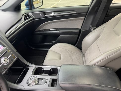 Used 2017 Ford Fusion Sport w/ Equipment Group 401A image 15