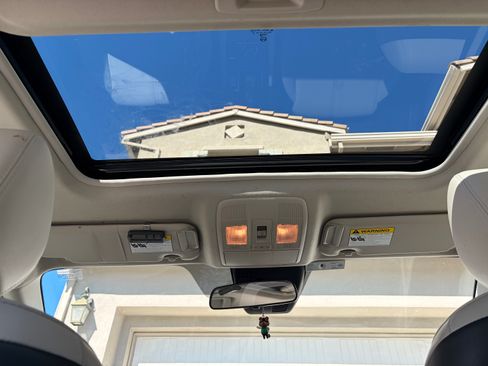 Used 2018 MAZDA MAZDA3 Grand Touring image 12