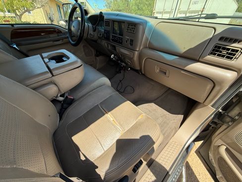 Used 2002 Ford F250 4x4 SuperCab Super Duty image 12
