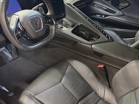Used 2024 Chevrolet Corvette Stingray Preferred Cpe w/ Z51 Performance Package RWD image 6