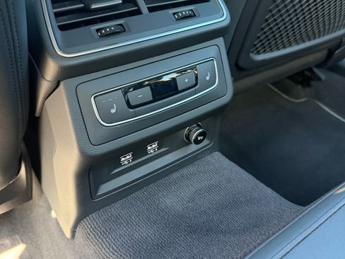 Used 2019 Audi A6 3.0T Premium Plus w/ Premium Plus Package AWD/4WD image 13