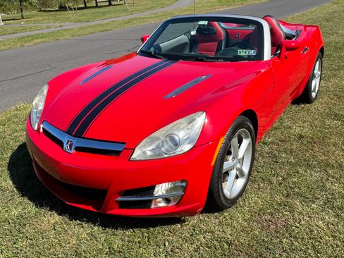 Used 2009 Saturn Sky w/ Premium Trim Package image 11