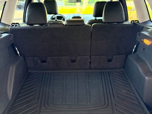 Used 2014 Ford Escape Titanium w/ Equipment Group 401A FWD image 12