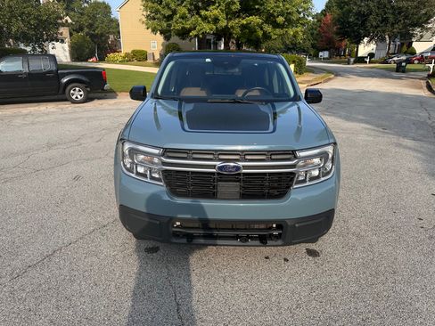 Used 2022 Ford Maverick Lariat w/ Lariat Luxury Package image 2