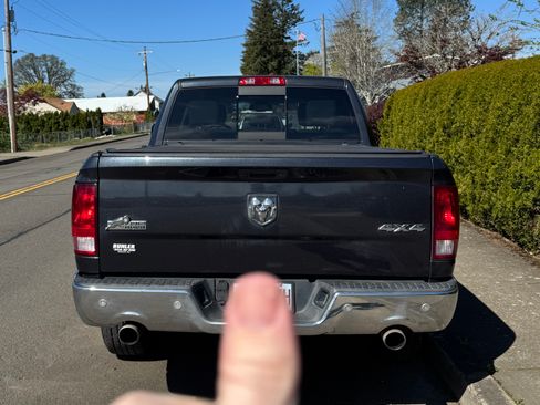 Used 2016 RAM 1500 Big Horn image 5