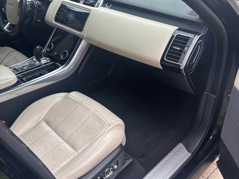 Used 2019 Land Rover Range Rover Sport HSE Dynamic AWD/4WD image 6