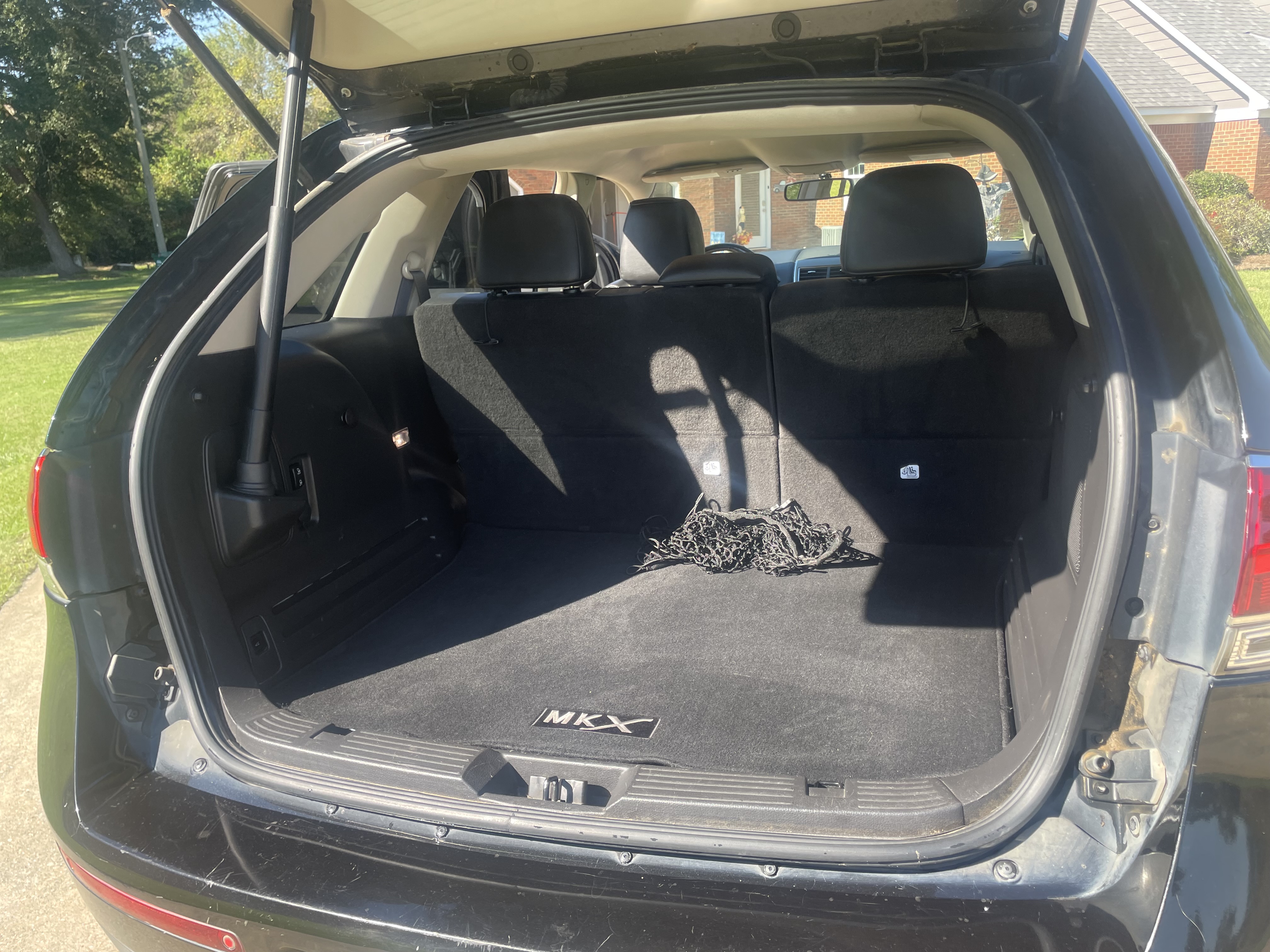 Used 2014 Lincoln MKX FWD w/ Equipment Group 101A image 8