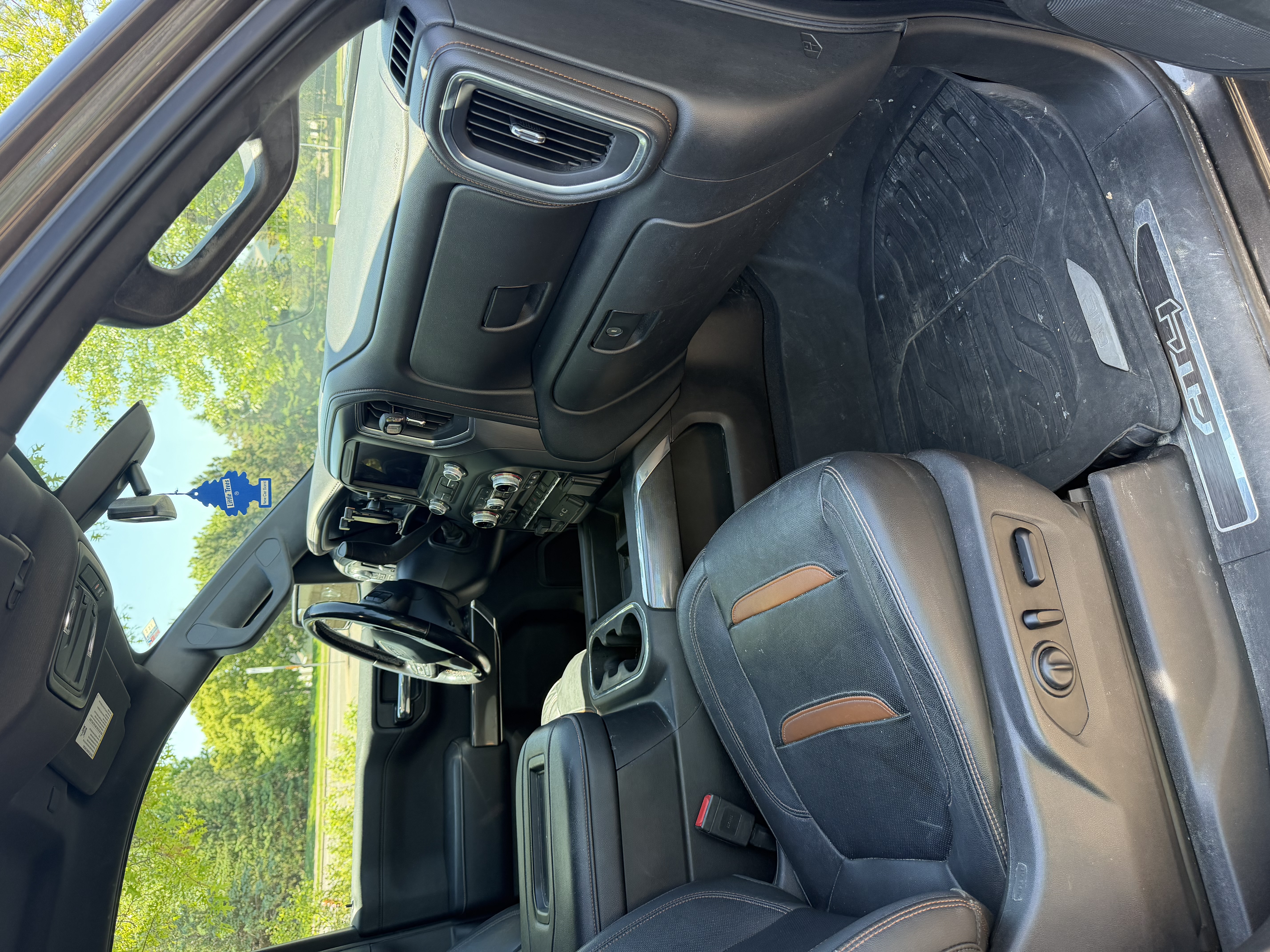 Used 2019 GMC Sierra 1500 AT4 AWD/4WD image 8