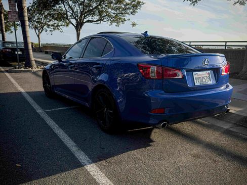 Used 2013 Lexus IS 250 w/ F-Sport Pkg w/Summer Tires image 4