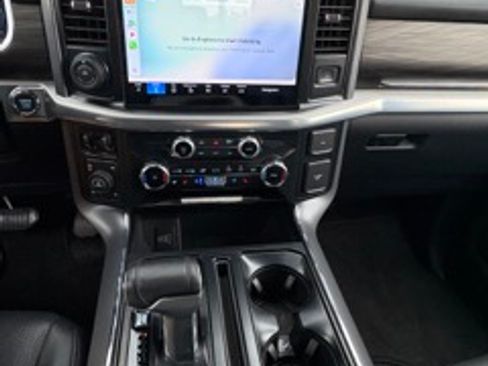Used 2025 Ford F150 Lariat w/ Equipment Group 501A Mid AWD/4WD image 11