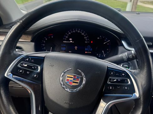 Used 2014 Cadillac XTS Luxury image 10