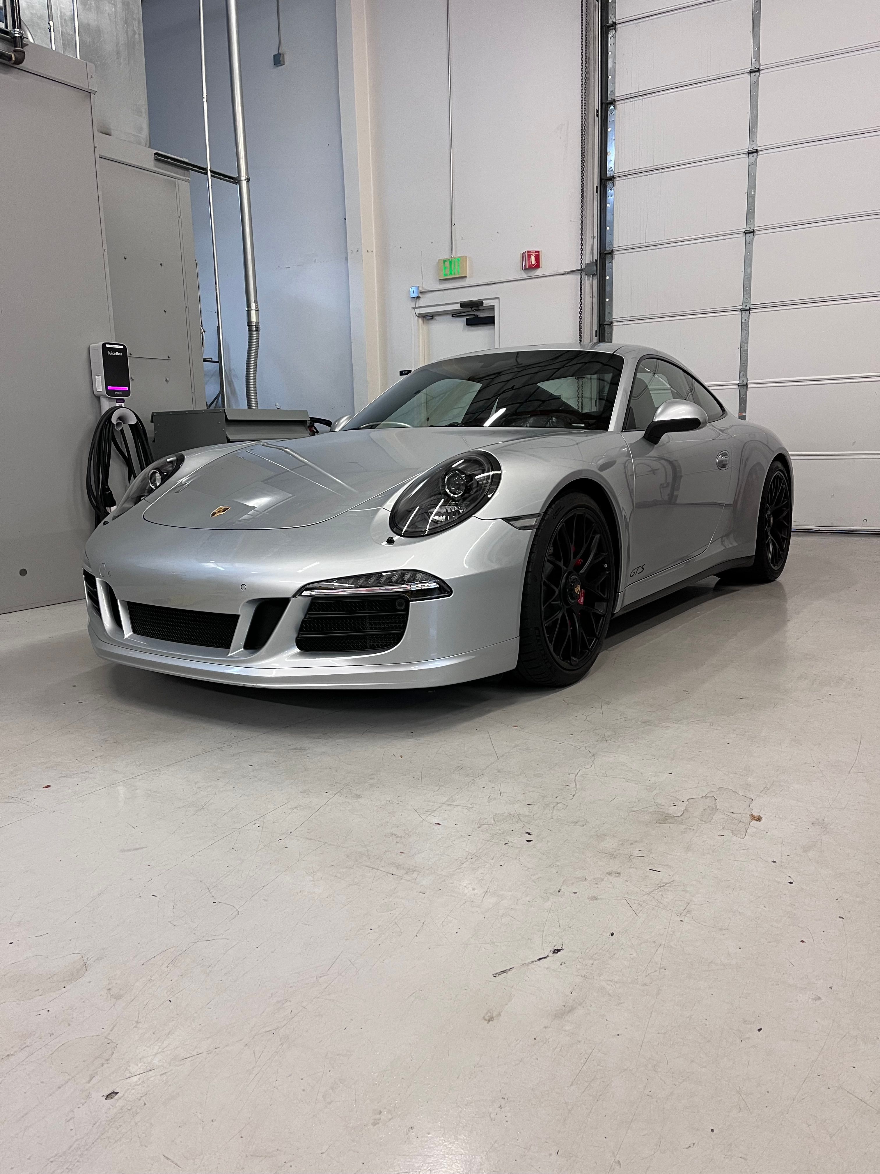 Used 2015 Porsche 911 Carrera S image 11