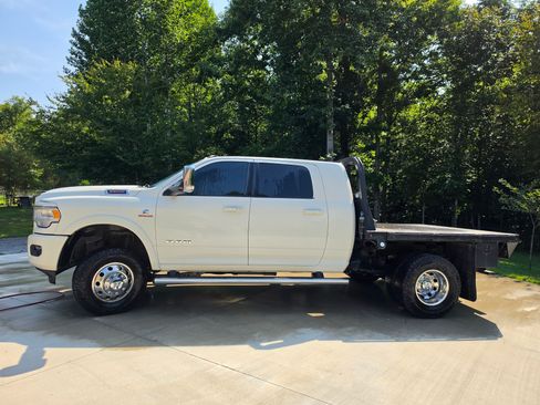 Used 2019 RAM 3500 Laramie AWD/4WD image 5