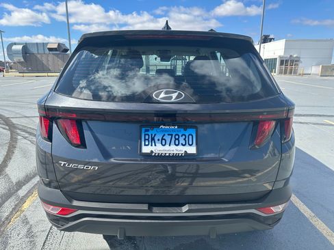 Used 2022 Hyundai Tucson SE image 5