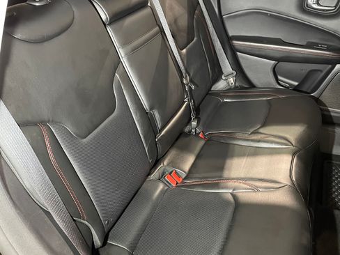 Used 2018 Jeep Compass Trailhawk w/ Leather Interior Group image 25