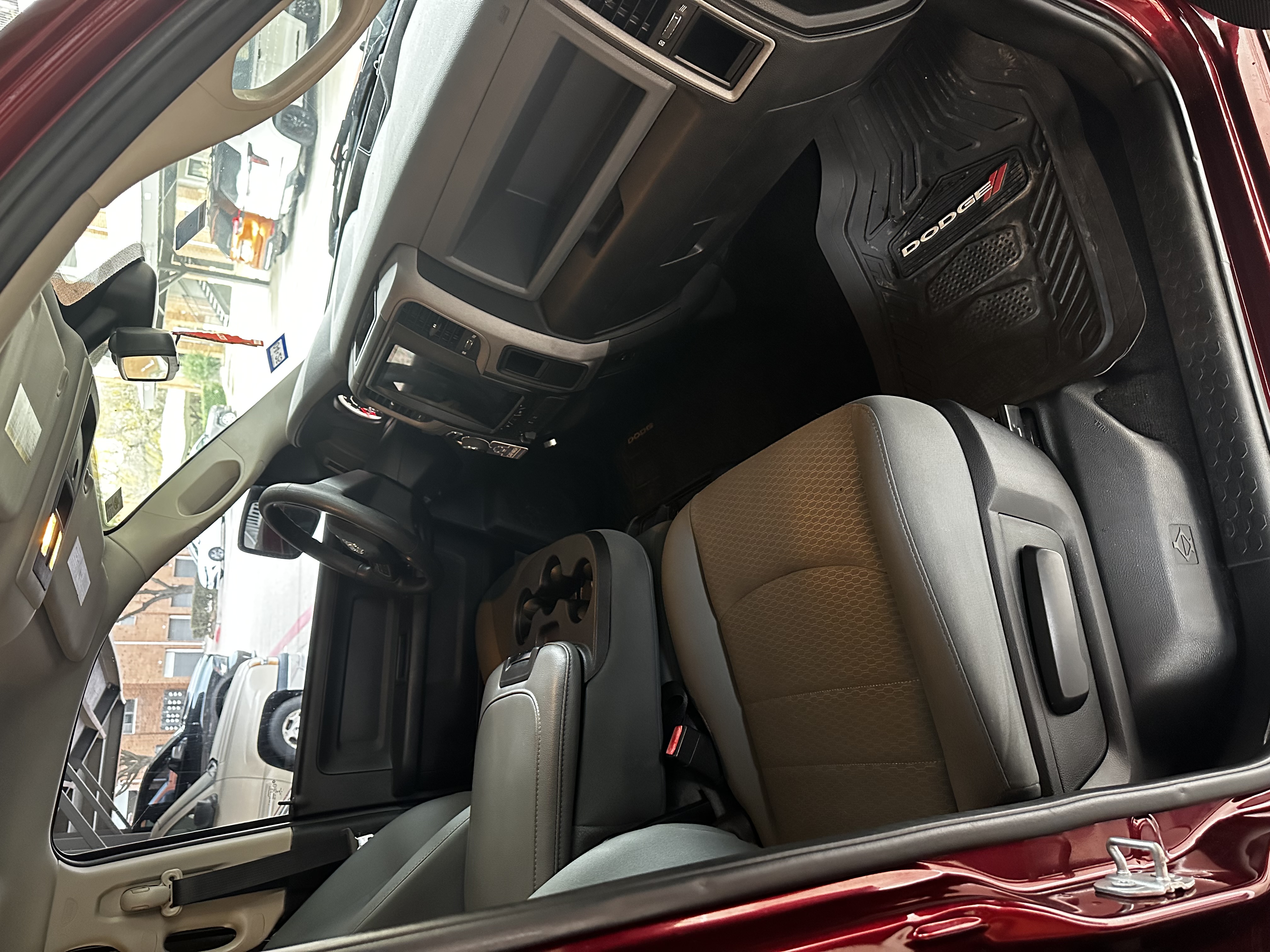 Used 2016 RAM 1500 Express AWD/4WD image 6