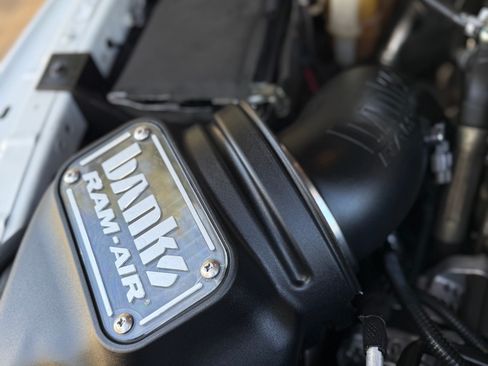 Used 2014 RAM 2500 Laramie w/ Convenience Group image 16