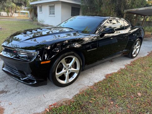 Used 2015 Chevrolet Camaro SS w/ RS Package image 2