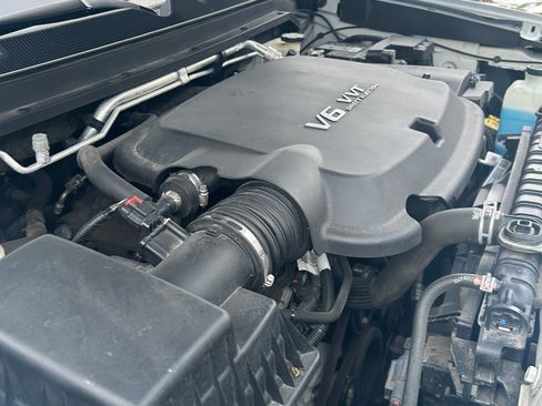 Used 2017 Chevrolet Colorado Z71 image 17