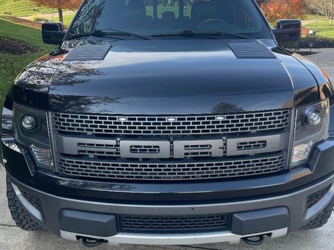 Used 2013 Ford F150 Raptor w/ Luxury Equipment Group image 14