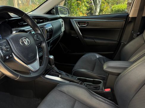 Used 2014 Toyota Corolla S image 13