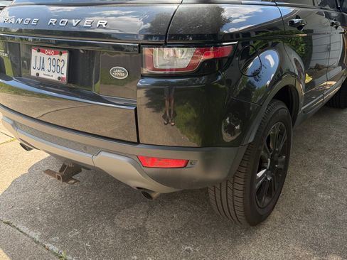 Used 2018 Land Rover Range Rover Evoque SE AWD/4WD image 5