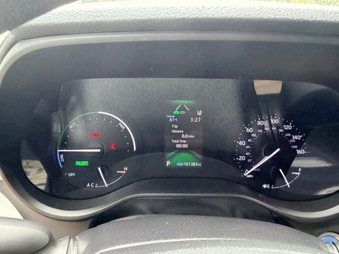 Used 2022 Toyota Sienna LE FWD image 11