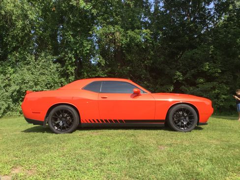 Used 2017 Dodge Challenger R/T w/ Sound Group RWD image 1