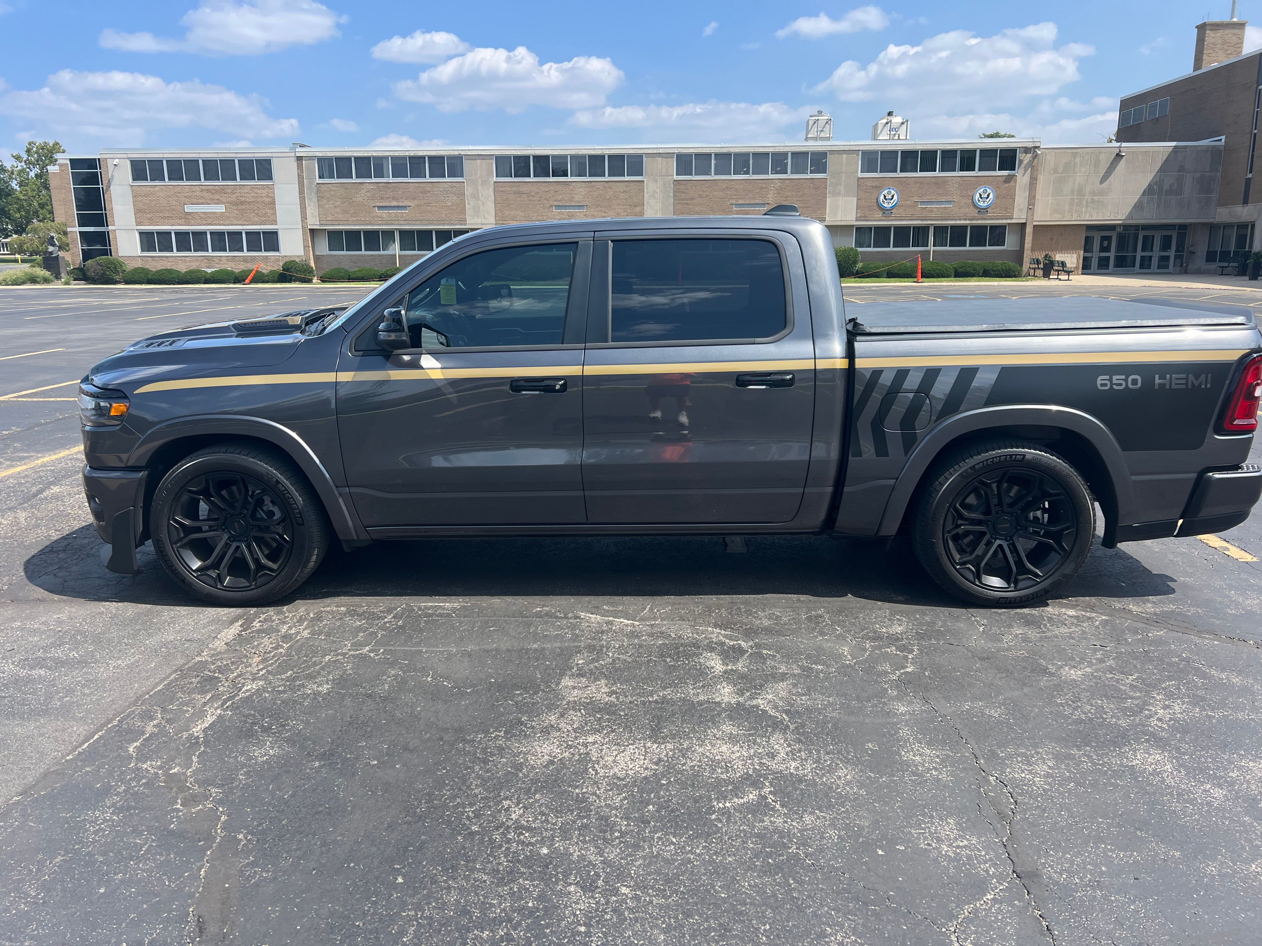 Used 2026 RAM 1500 Big Horn AWD/4WD image 6